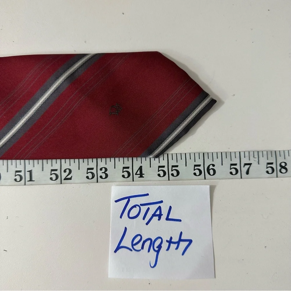 CHRISTIAN DIOR Paris New York Tie Dark Red Gray Embroidered Logo 3”W 56.…